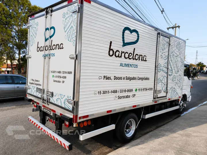 Delivery 10.160 + Baú Refrigerado