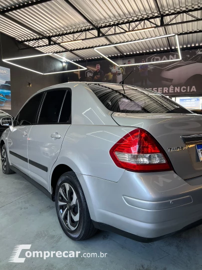 TIIDA 1.8 Sedan 16V