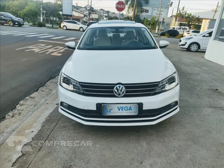JETTA 2.0 TSI Highline 211cv