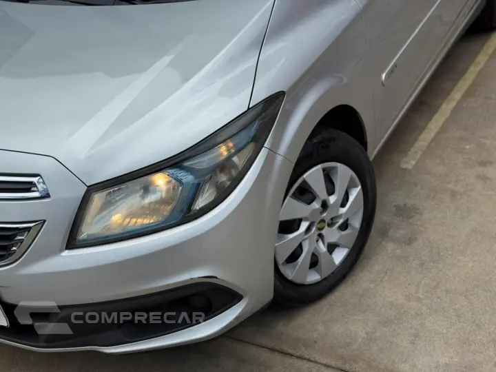 Onix 1.4 LT SPE/4