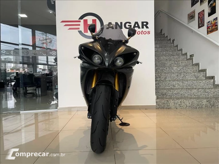 YZF R1