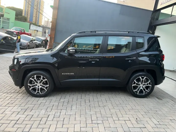 Renegade Long. T270 1.3 TB 4x2 Flex Aut.