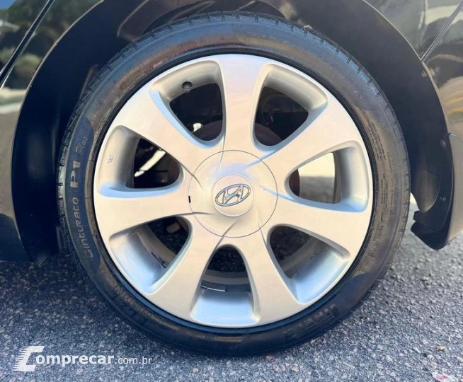 ELANTRA GLS