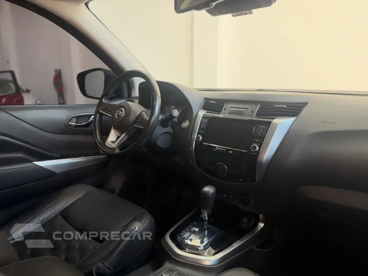 FRONTIER 2.5 Platinum 4X4 CD Turbo EL