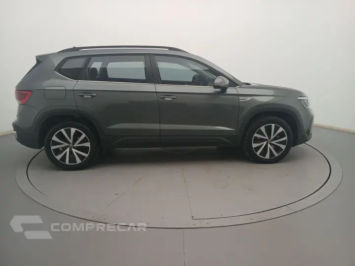 TAOS 1.4 250 TSI TOTAL FLEX COMFORTLINE AUTOMÁTICO