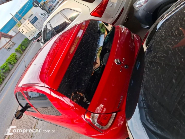 Clio 1.0 Authentique 16V Flex 2P Manual