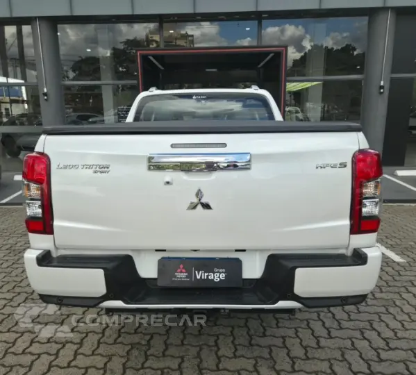 L200 TRITON 2.4 16V Turbo Sport Hpe-s CD 4X4