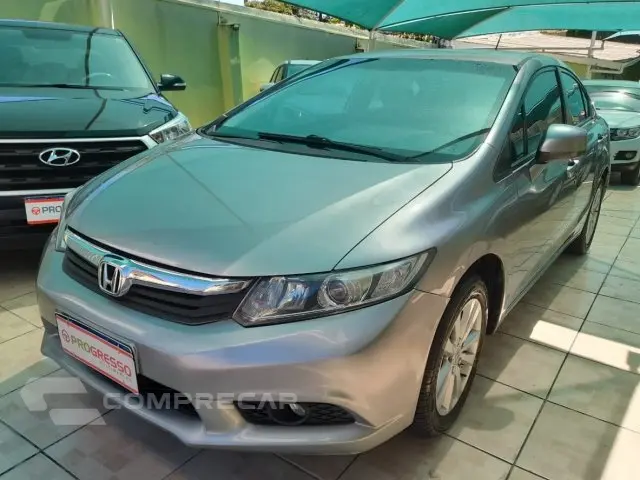 CIVIC - 1.8 LXS 16V 4P AUTOMÁTICO