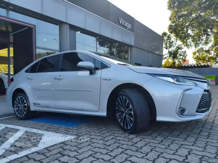COROLLA 1.8 VVT-I Hybrid Altis Premium