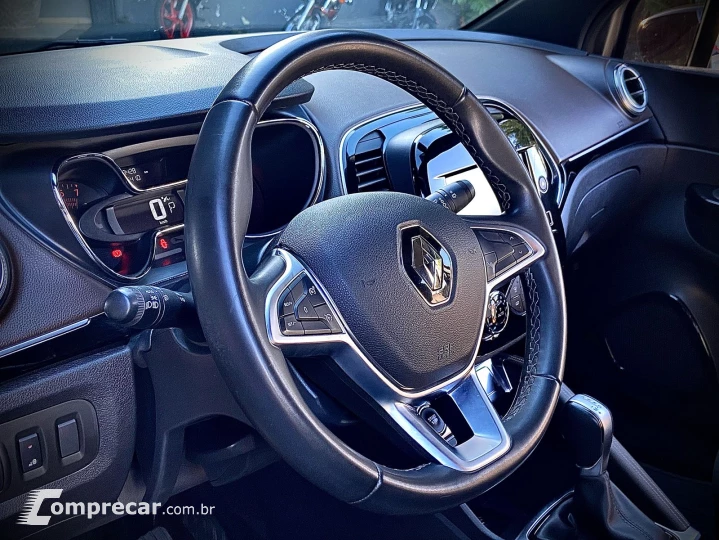 CAPTUR 1.3 TCE Iconic