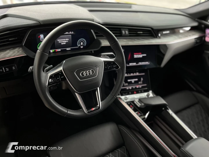E-TRON ELÉTRICO SPORTBACK PERFORMANCE QUATTRO