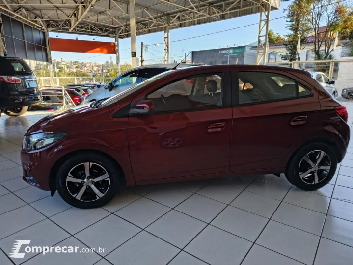 Onix Hatch 1.4 4P FLEX LTZ AUTOMÁTICO