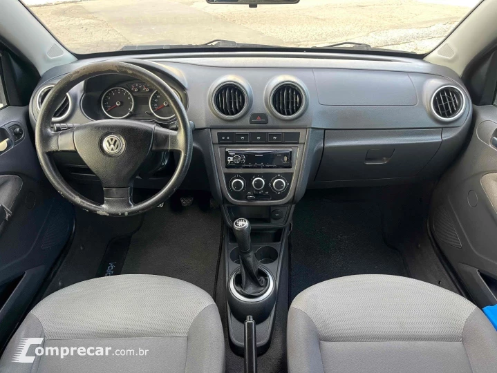VOYAGE 1.0 MI 8V FLEX 4P MANUAL