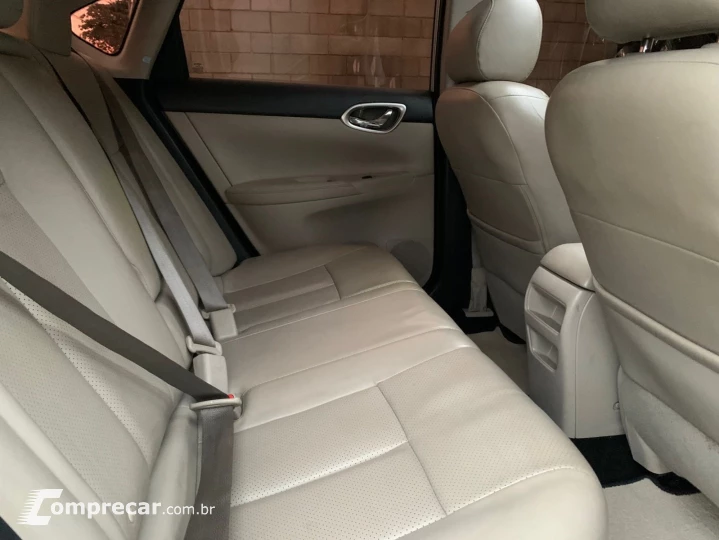 SENTRA 2.0 UNIQUE 16V FLEX 4P AUTOMÁTICO