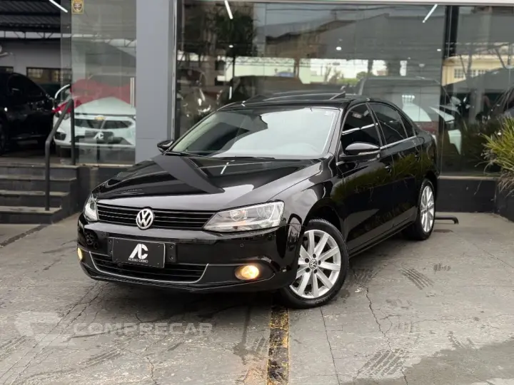 JETTA Highline 2.0 TSI 16V 4p Tiptronic