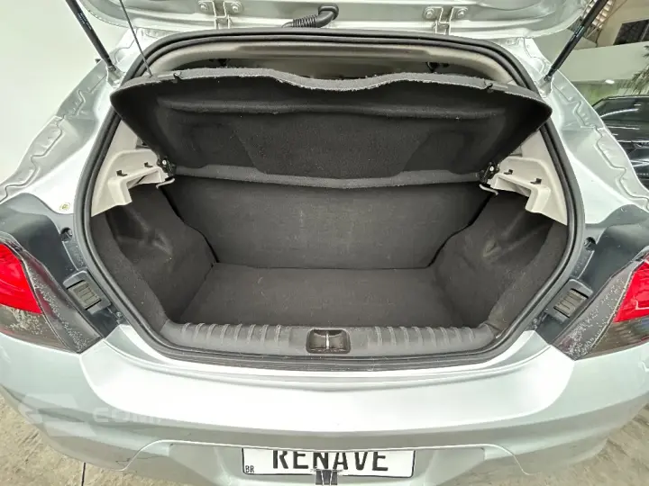 ONIX HATCH LT 1.0 8V FlexPower 5p Mec.