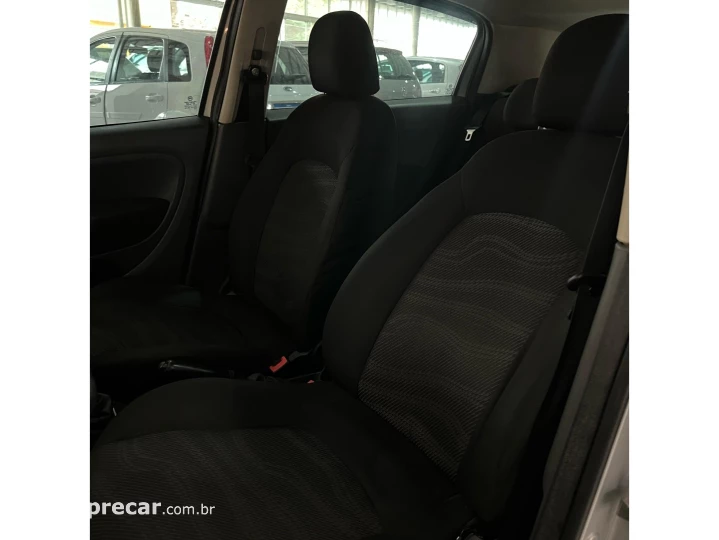 PUNTO 1.4 ATTRACTIVE 8V FLEX 4P MANUAL
