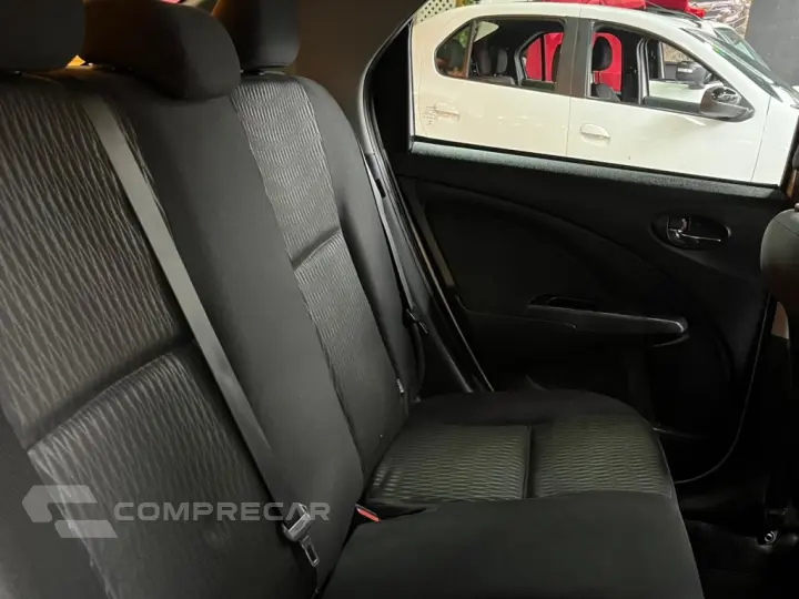 ETIOS 1.5 X SEDAN 16V FLEX 4P AUTOMÁTICO