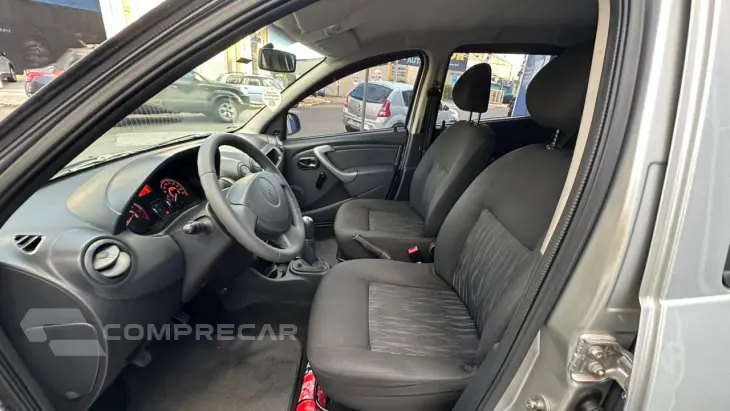 SANDERO 1.0 Authentique 16V