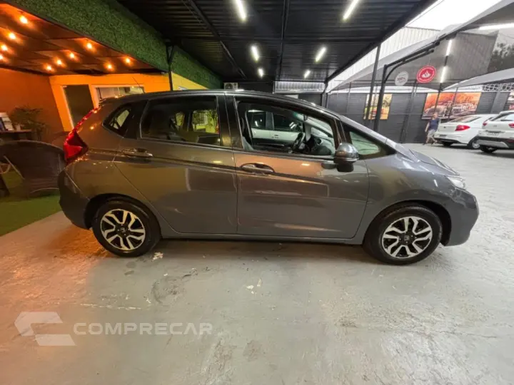 FIT 1.5 LX 16V FLEX 4P AUTOMÁTICO