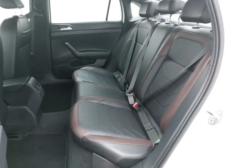 VIRTUS 1.0 200 TSI HIGHLINE AUTOMÁTICO