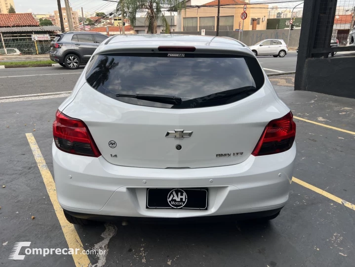 ONIX HATCH LTZ 1.4 8V FlexPower 5p Mec.