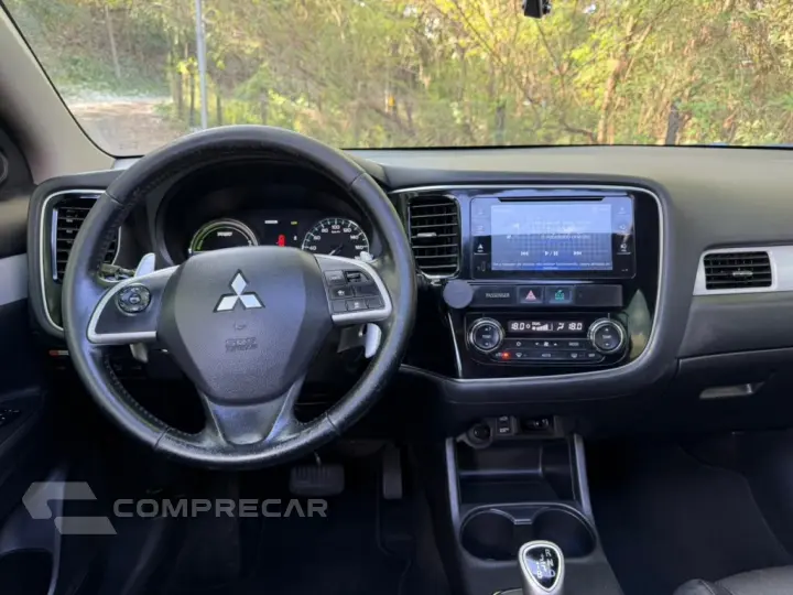 OUTLANDER 2.0 PHEV 16V HÍBRIDO 4P AUTOMÁTICO