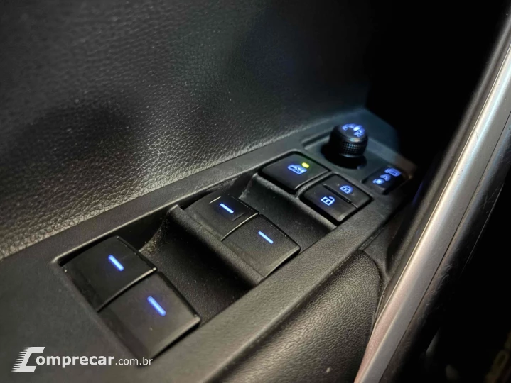 COROLLA CROSS 2.0 VVT-IE FLEX XRE DIRECT SHIFT