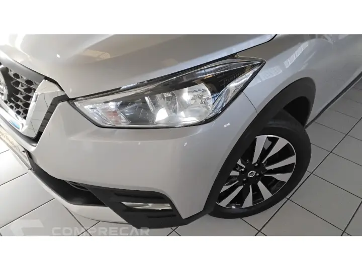 KICKS 1.6 16V FLEX SV 4P XTRONIC