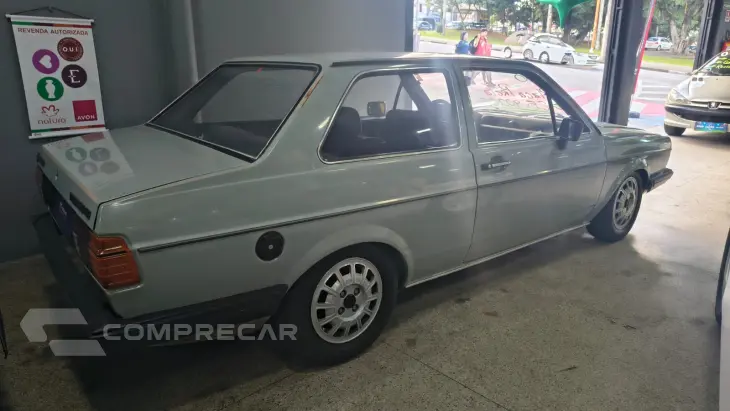 VOYAGE 1.6 LS 8V