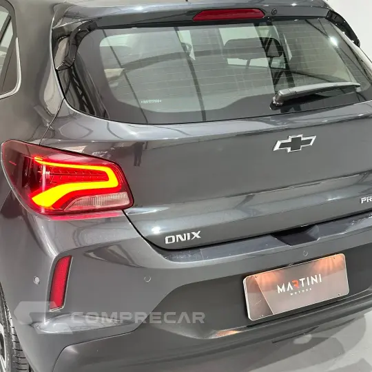 ONIX HATCH PREM. 1.0 12V TB Flex 5p Aut.