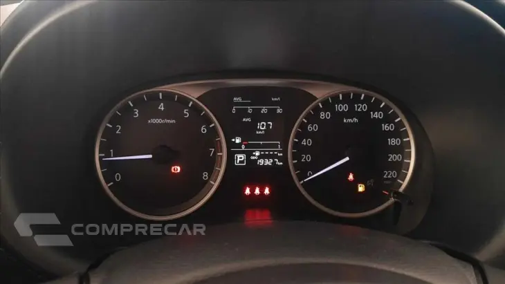KICKS PLAY 1.6 16V FLEXSTART SENSE XTRONIC