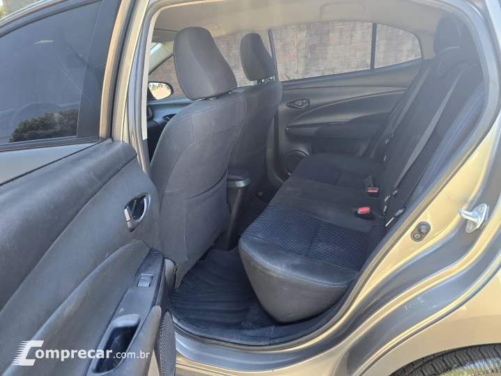 YARIS 1.5 16V Sedan XL Live