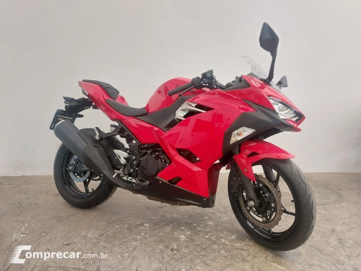 KAWASAKI NINJA 400