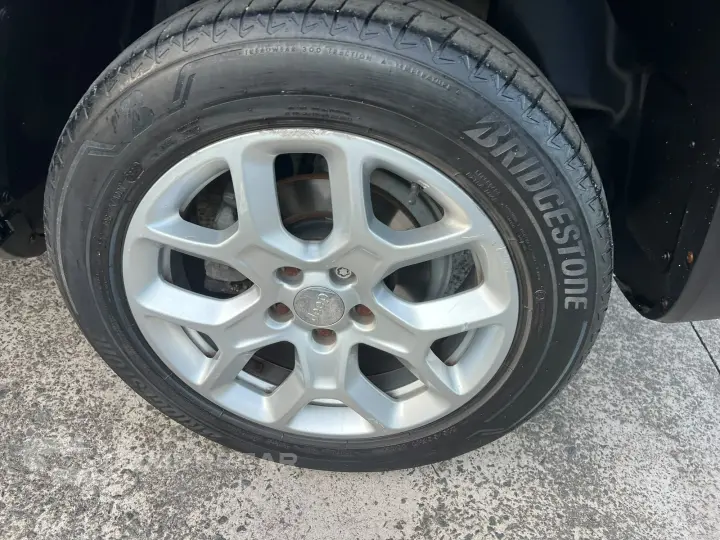 RENEGADE 2.0 16V Turbo Longitude 4X4