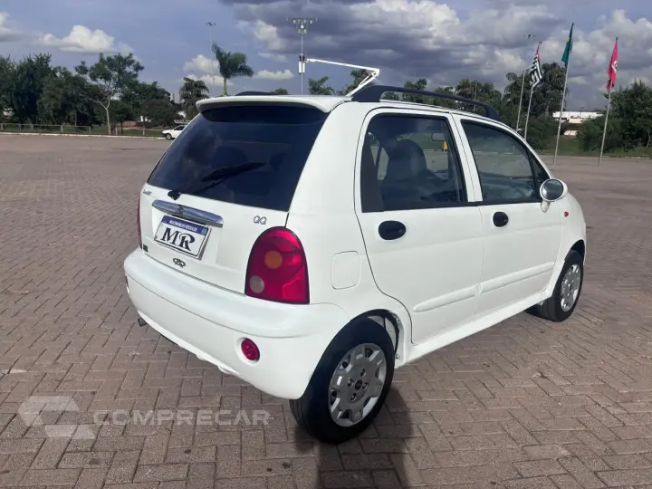 QQ 1.1 MPFI 16V