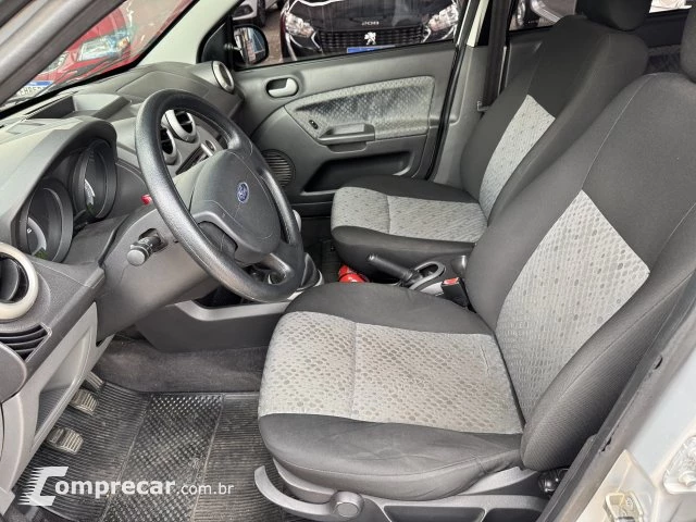 FIESTA HATCH - 1.6 MPI CLASS HATCH 8V 4P MANUAL