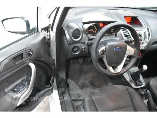 FIESTA HATCH - 1.6 SE HATCH 16V 4P MANUAL