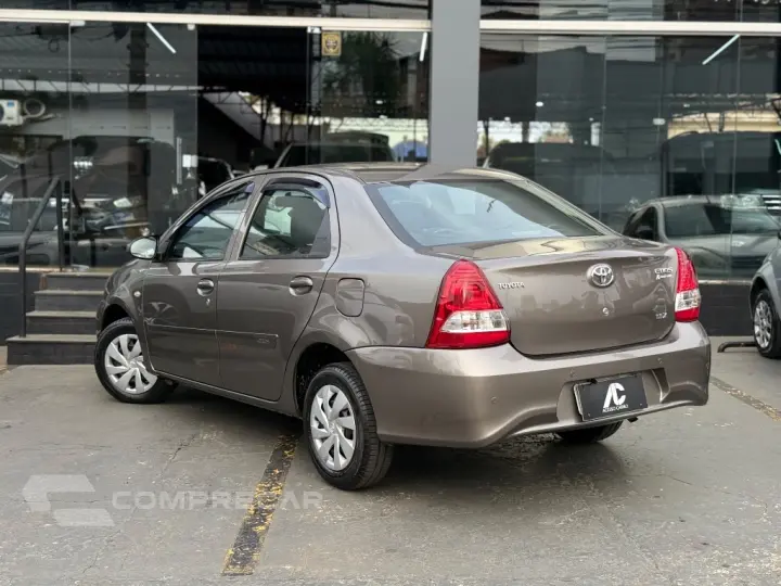 ETIOS X Sedan 1.5 Flex 16V 4p Mec.