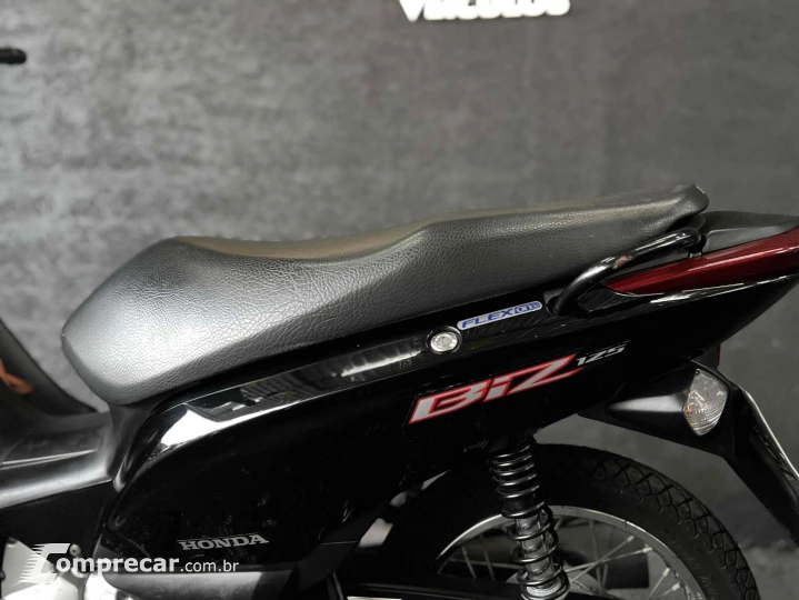 BIZ 125 ES