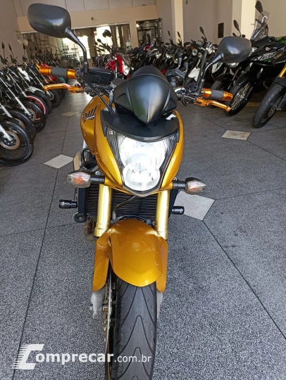 CB 600F HORNET