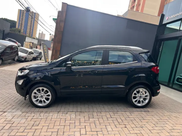 EcoSport TITANIUM 1.5 12V Flex 5p Aut.