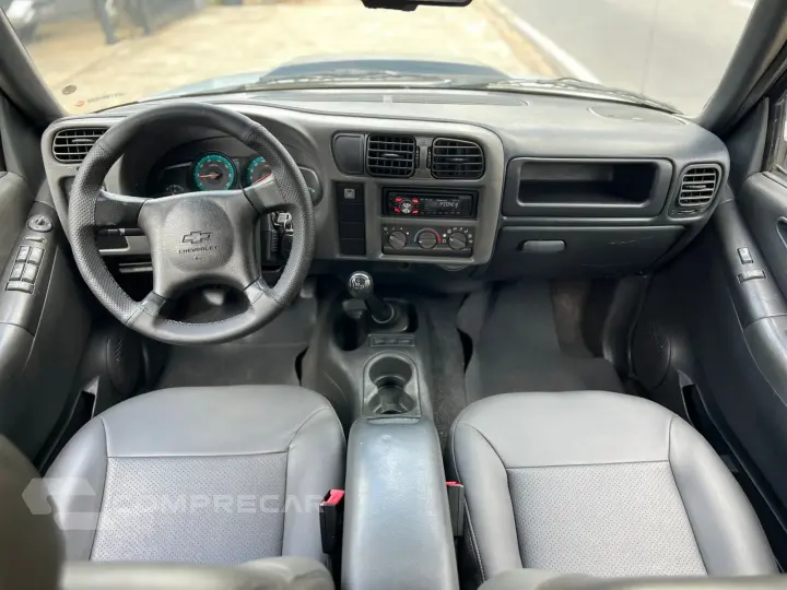 S10 2.4 Advantage 4X2 CD 8V