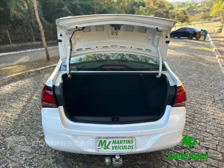 COBALT 1.8 MPFI LTZ 8V FLEX 4P AUTOMÁTICO