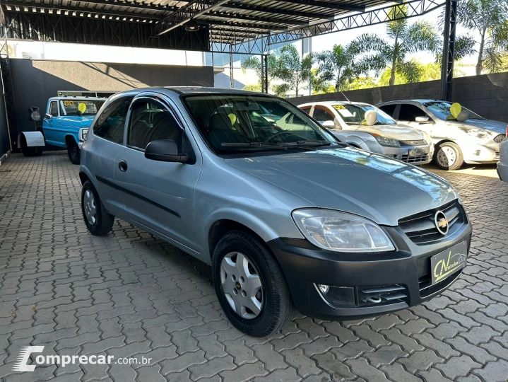 CELTA 1.0 MPFI Life 8V