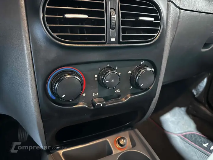 STRADA 1.4 MPI WORKING CS 8V FLEX 2P MANUAL