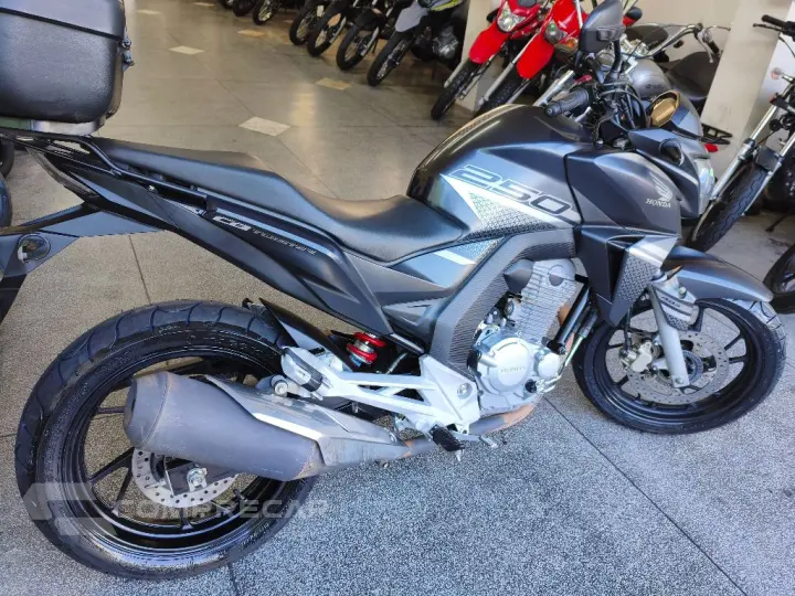 CB 250 TWISTER/FLEXONE
