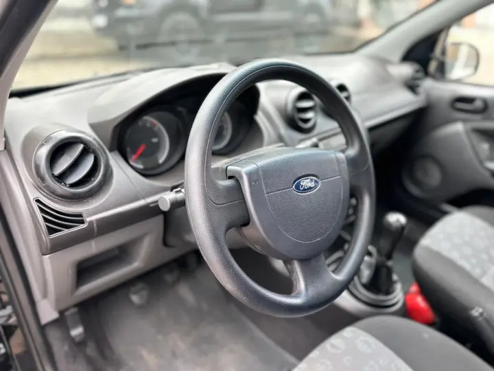 FIESTA 1.0 MPI Class Hatch 8V