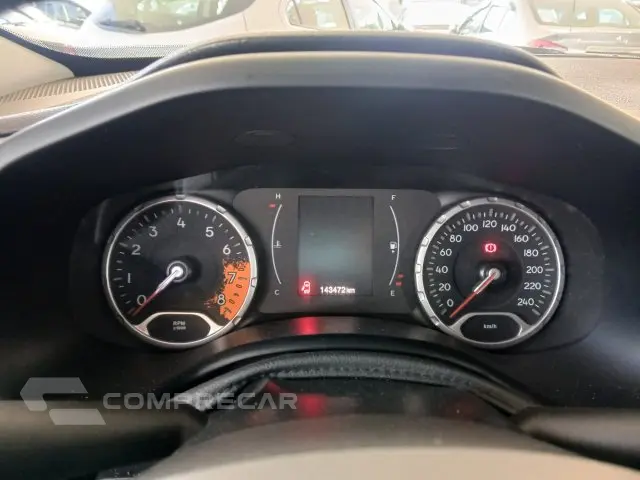 RENEGADE - 1.8 16V 4P MANUAL