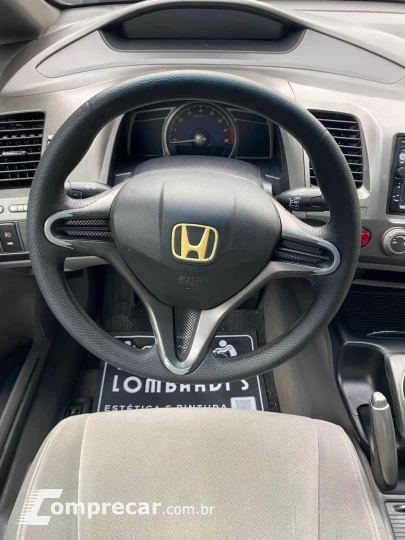 Civic 1.8 16V 4P LXS